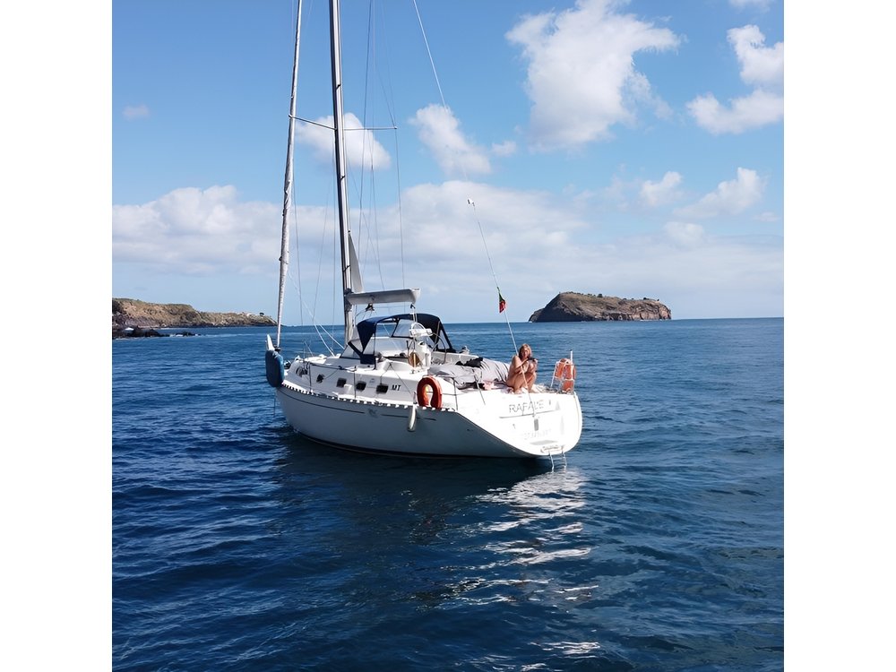 Sailboat trip from Ponta Delgada