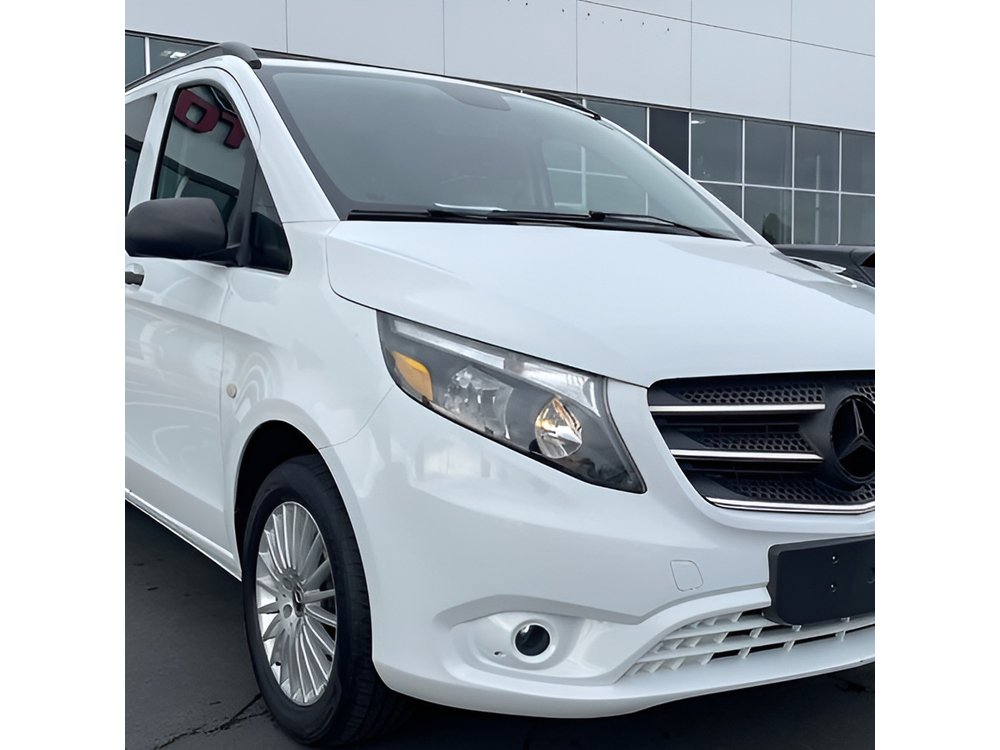 6 Hours Private Napa Valley Winery Tour by Mercedes Metris Van