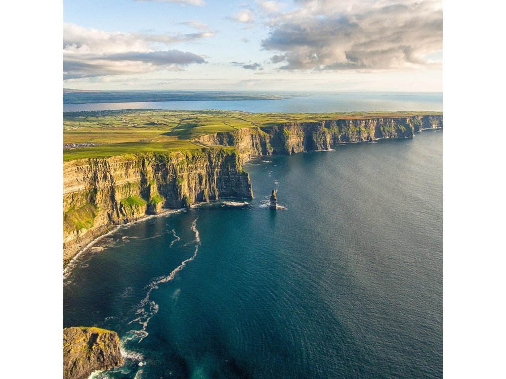 Private Luxury VIP Chauffeured Cliffs of Moher Tour from Dublin