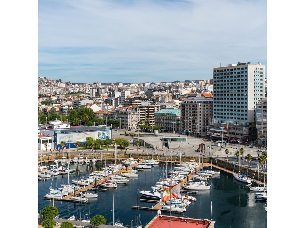 Small Group Historic Walking Tour of Vigo
