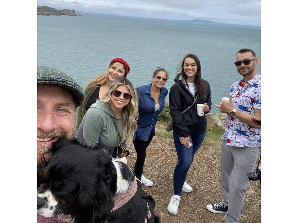 Dublin Coastal Hike and Pints with A local & His Dog Private tour