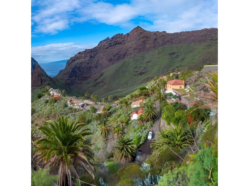Full Day Small Group Tour to Masca and Teide From North Tenerife