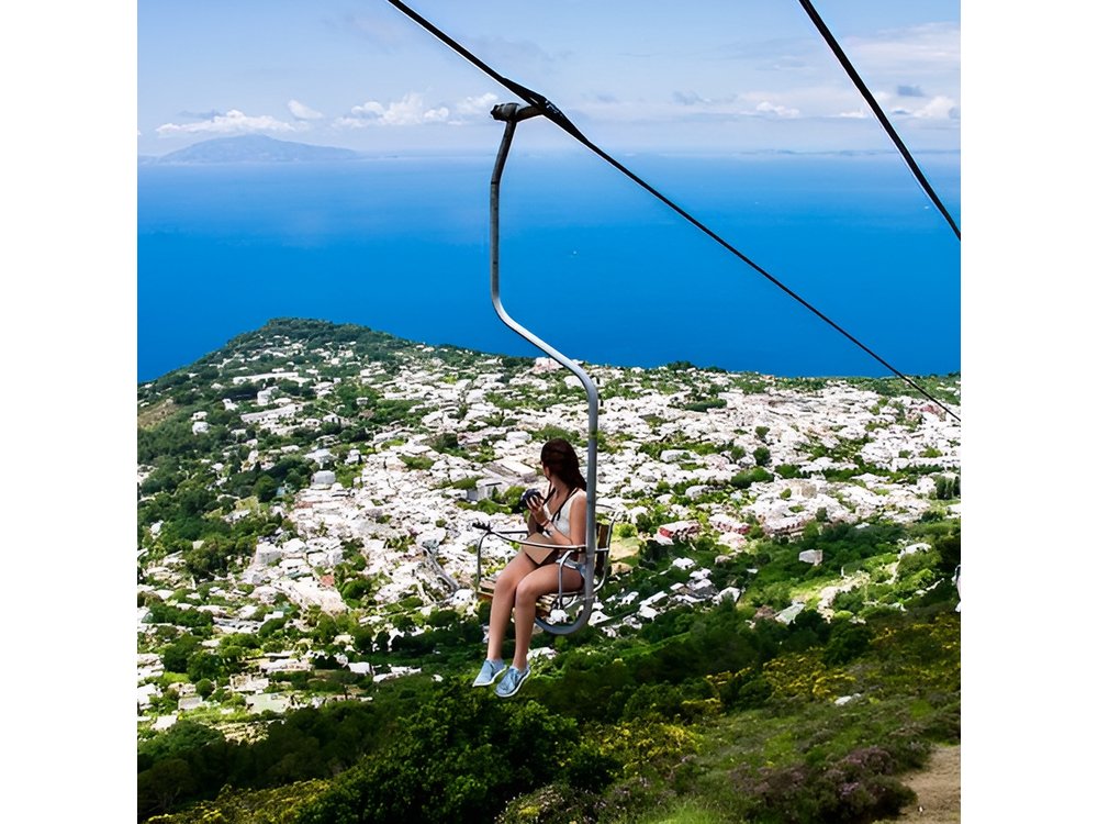 Tour of Capri and Anacapri with chairlift