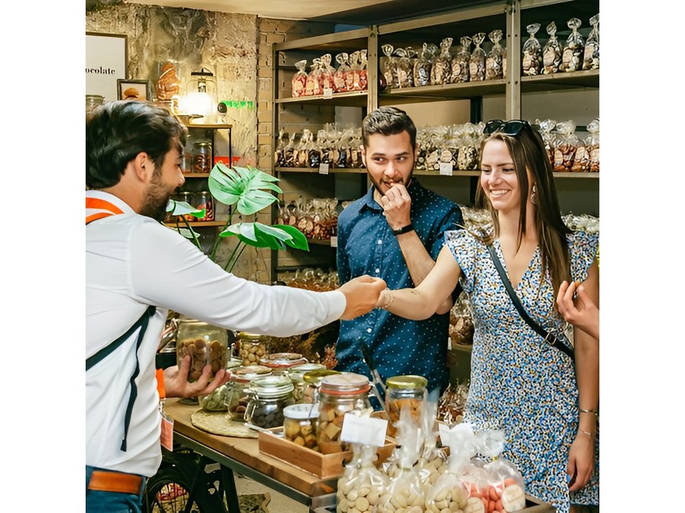 Amsterdam: History & Highlights Tour with Stroopwafel Tasting