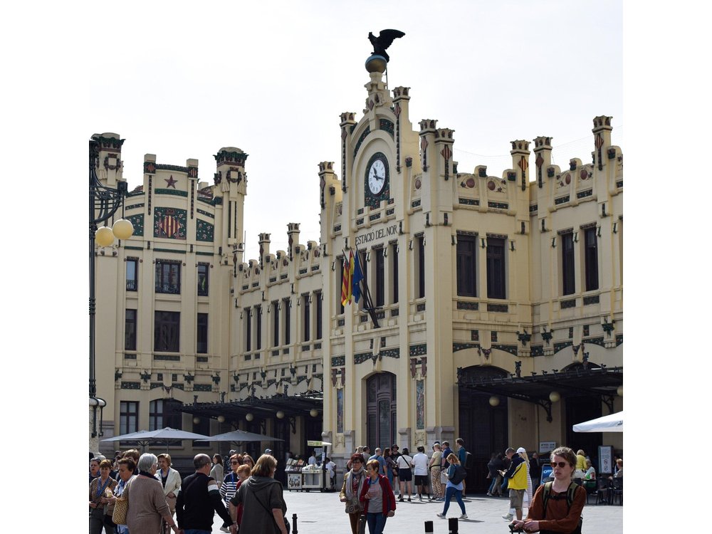 Valencia Centre Food Tour with 9+ Tastings of Regional Delicacies