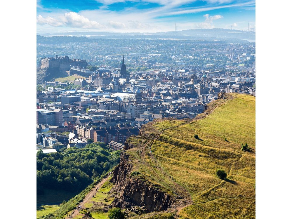Edinburgh: Arthur's Seat Hike with Local Guide