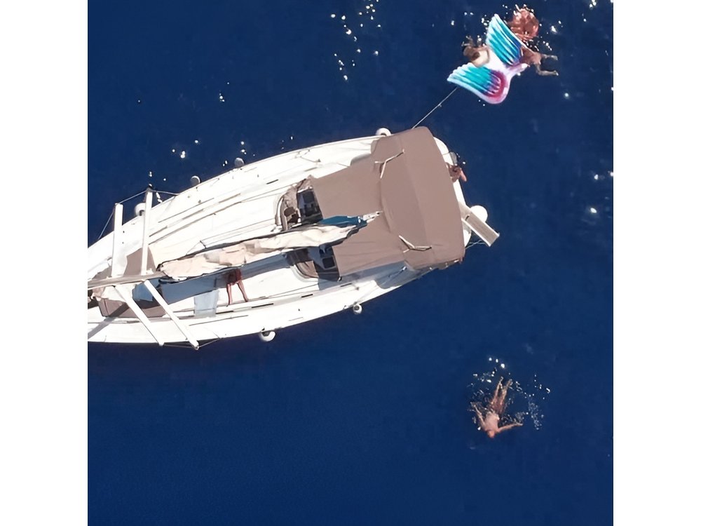 Private Sailing with SUP, Drinks and Appetizers from Barcelona
