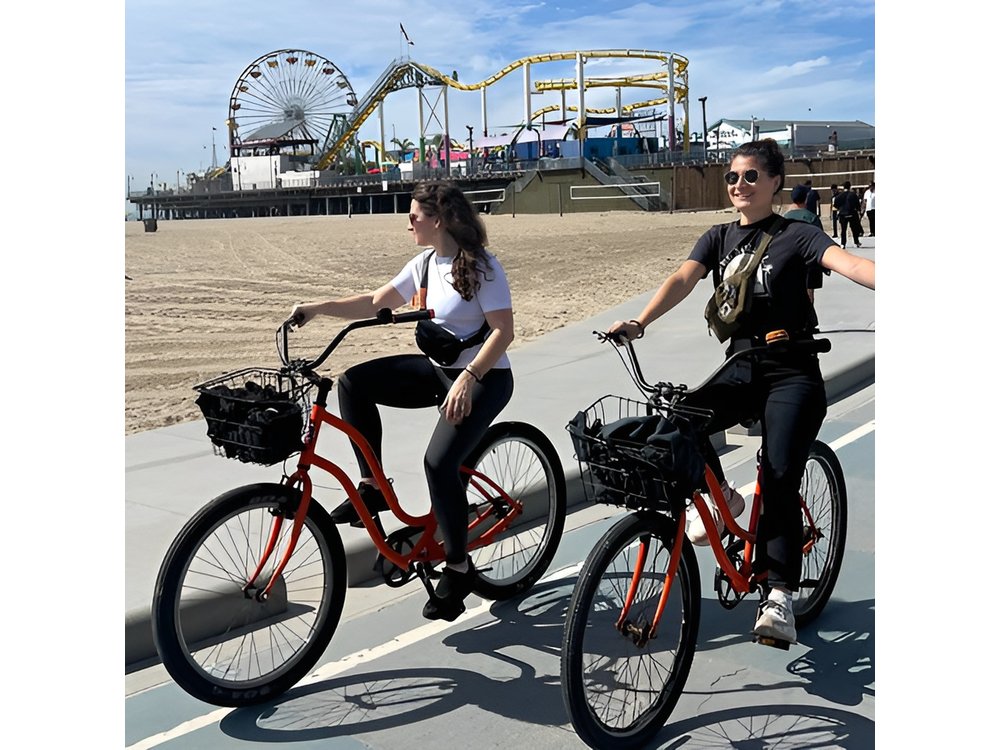 Venice and Santa Monica French Bicycle Tour