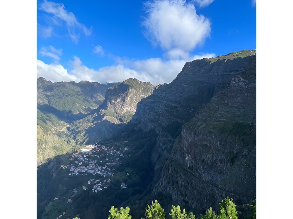 Funchal highlights 5h Private Tour in Madeira