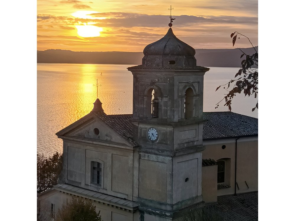 Day trip Rome in Bracciano, Anguillara and Trevignano Romano