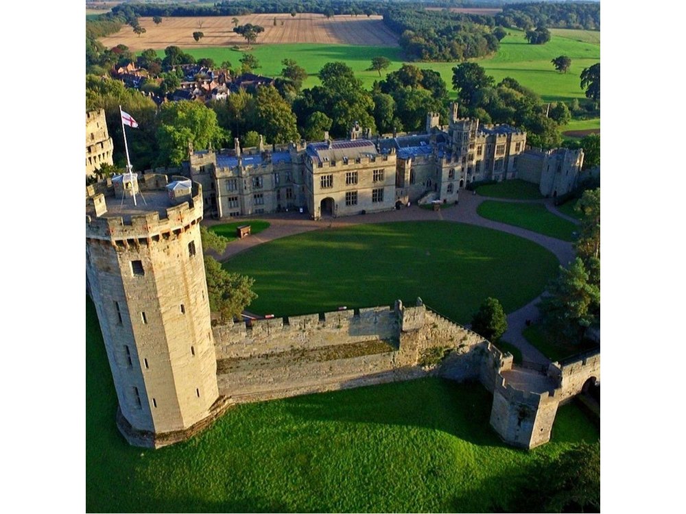 Warwick Castle, Oxford, Stratford-upon-Avon & Cotswolds Day trip
