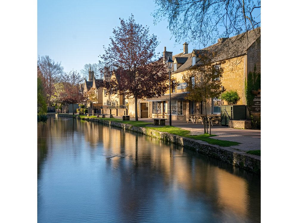 Cotswolds Hidden Gems Private Luxury Local Guide Tour from London