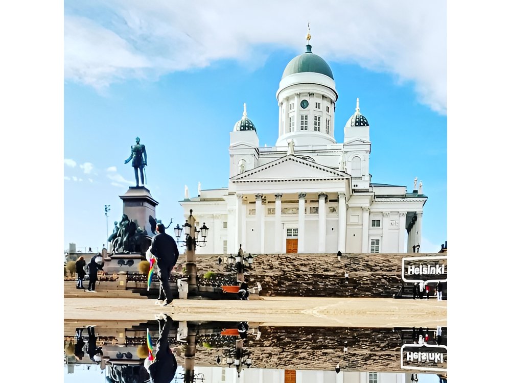 Explore Helsinki in Portuguese with a PRIVATE guide