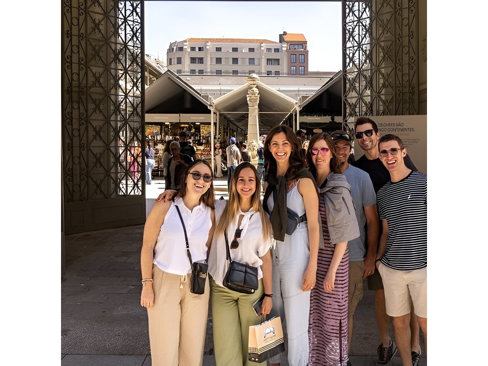 Chef Led Porto Market Tour and Portuguese Tapas Class with Wine