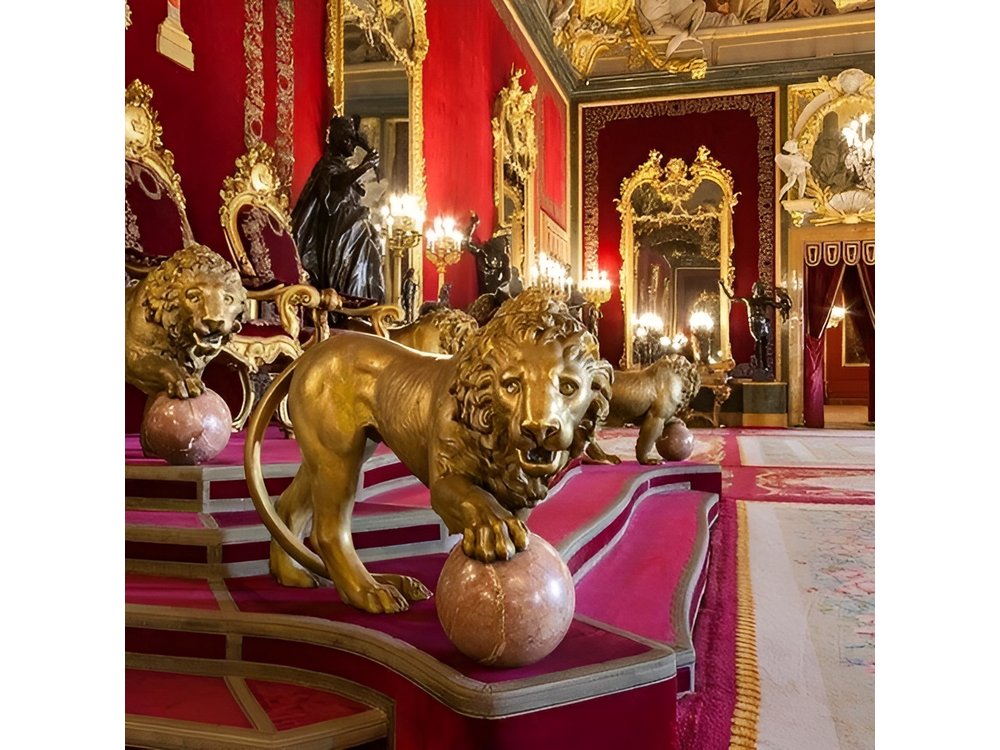 Guided Tour in Madrid's Royal Palace + Ebook