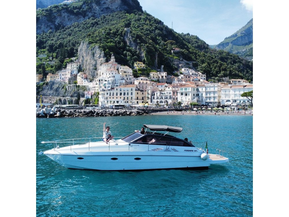 Full day private boat tour to the Island of Capri