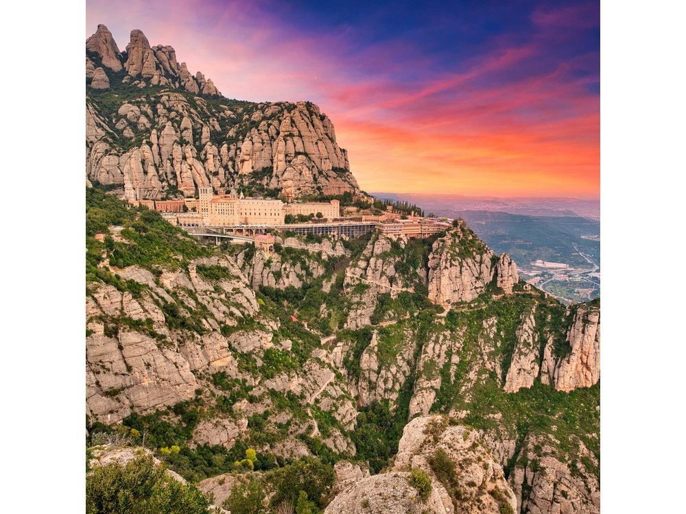 Montserrat & Sitges Personalised Private Tour from Barcelona
