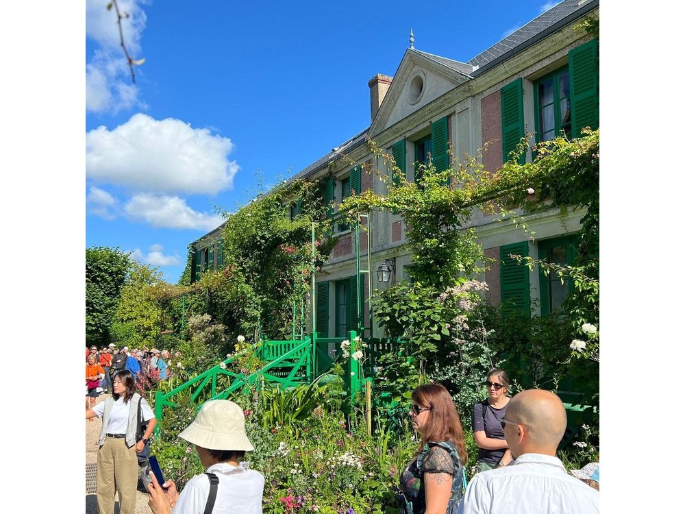 Monet & Van Gogh Giverny Auvers sur Oise Private Tour from Paris