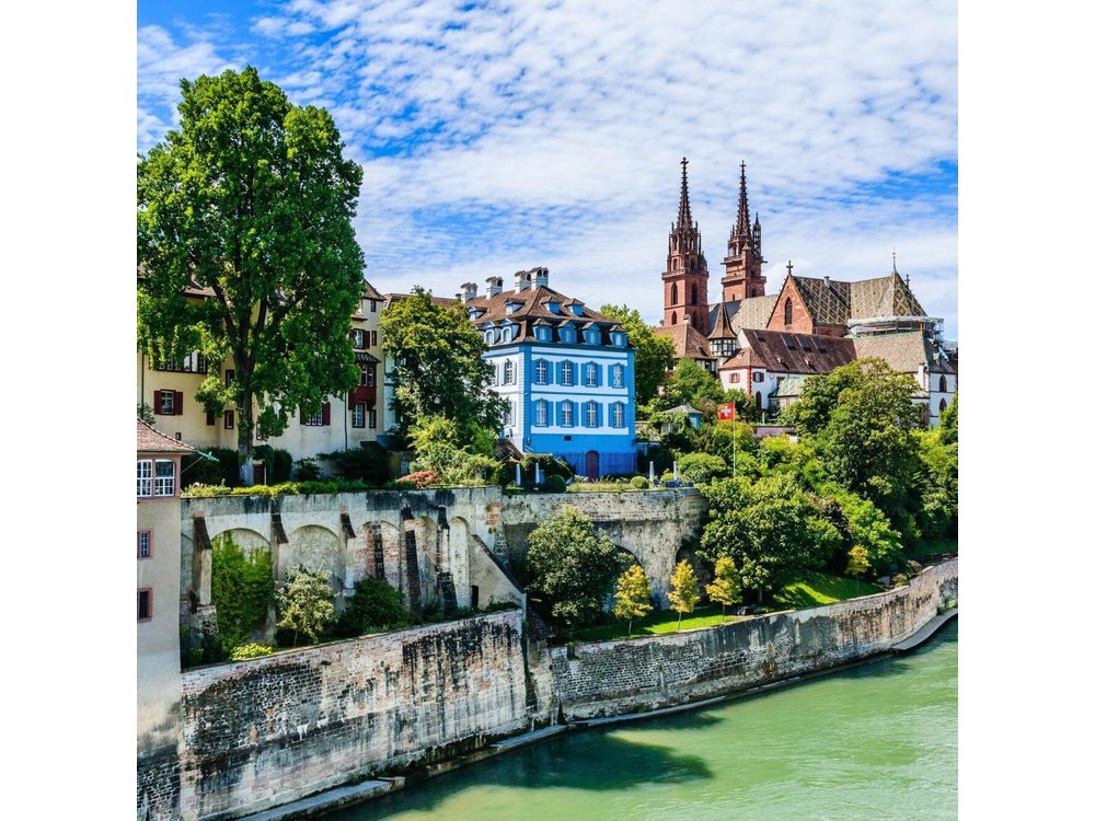 Basel Scavenger Hunt & Highlights Self-Guided Walking Tour
