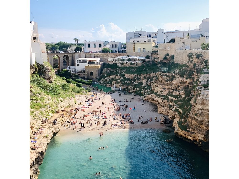 From Brindisi. Ostuni, Alberobello and Polignano a Mare Tour
