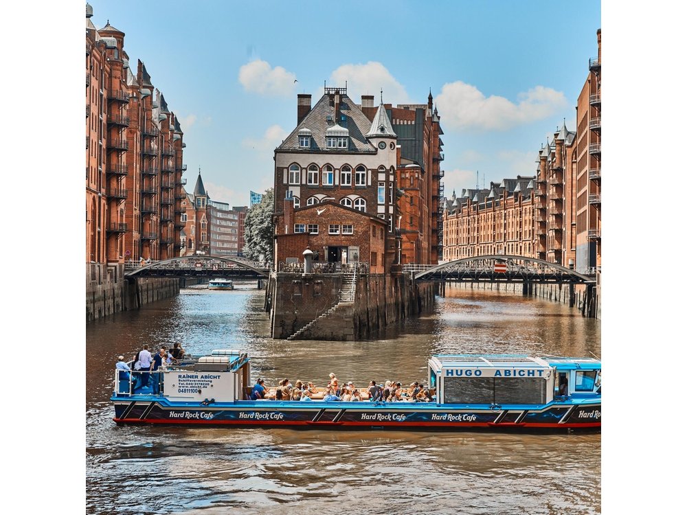 90-minute harbor tour through the Speicherstadt in Hamburg