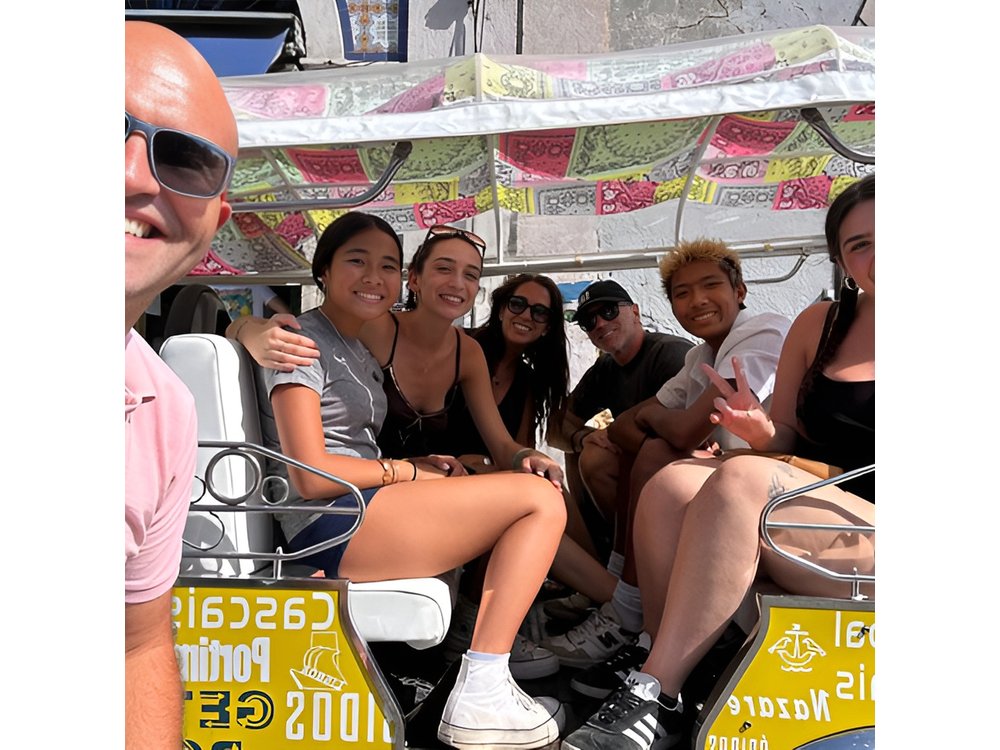Private Guided Alfama Tuk Tuk Tour in Lisbon – 1.5-Hour