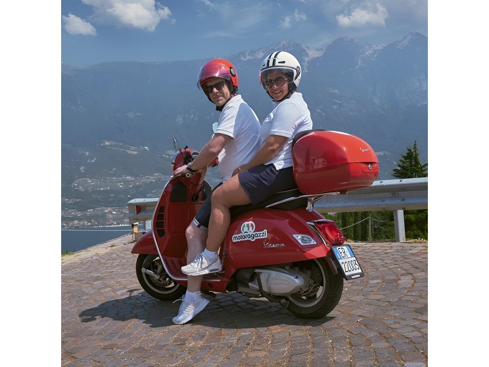 Full-Day Self-Guided Garda Vespa Tour departing at Bardolino
