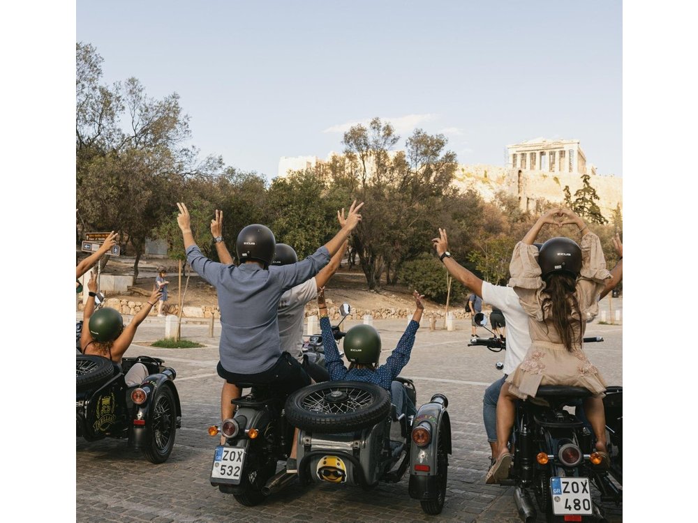 VIP Private Guided Tour of Athens Acropolis & Plaka in a Sidecar