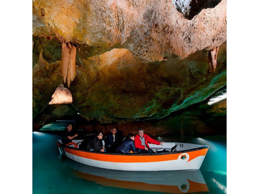 San Jose Caves Guided Tour from Valencia with Boat Ride