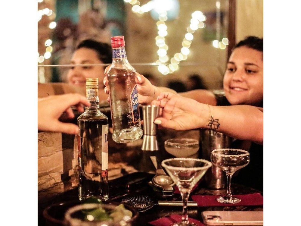 Barcelona Cocktail Masterclass with Tapas