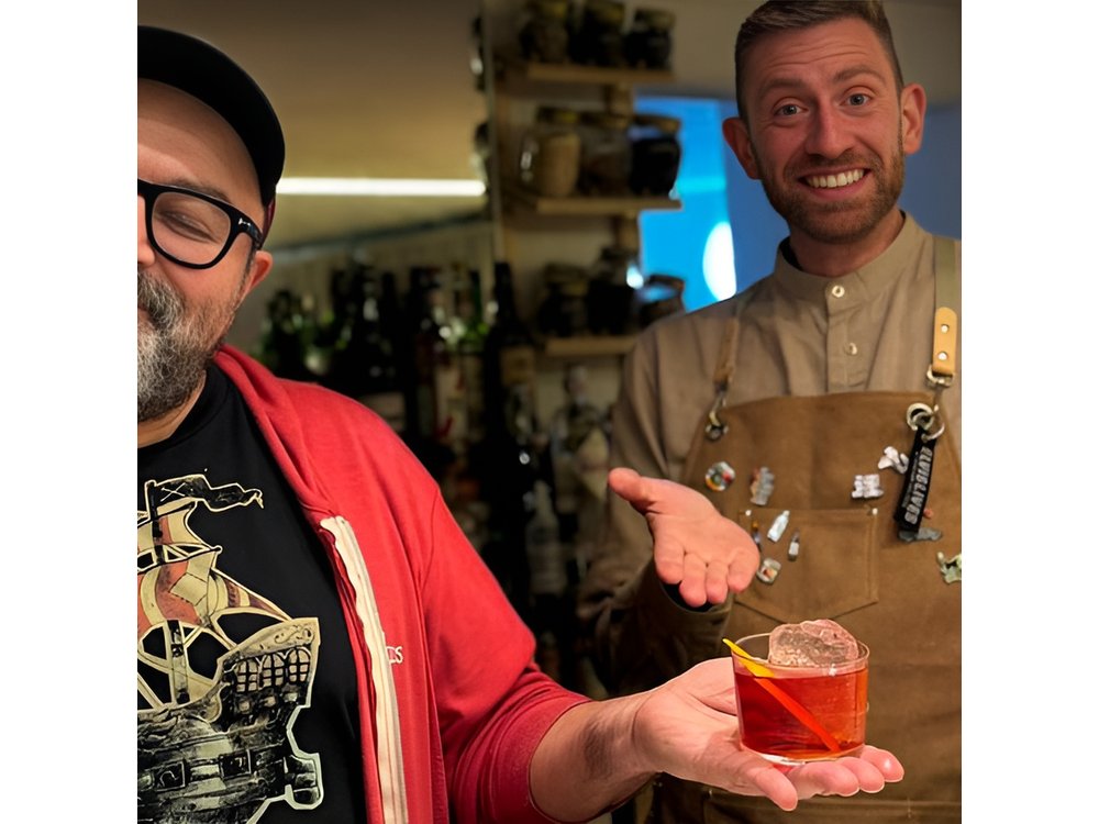 Aperitivo & Fresh Pasta class in Florence