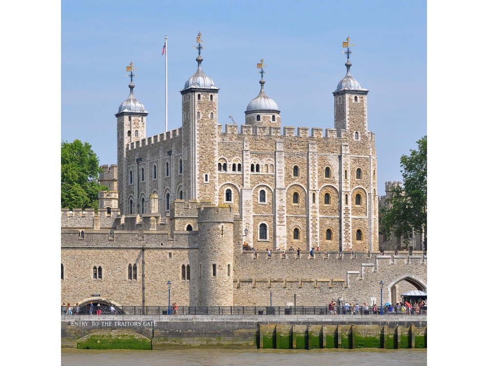 South Bank (London Bridge) Walking Tour & Enter The Tower of London