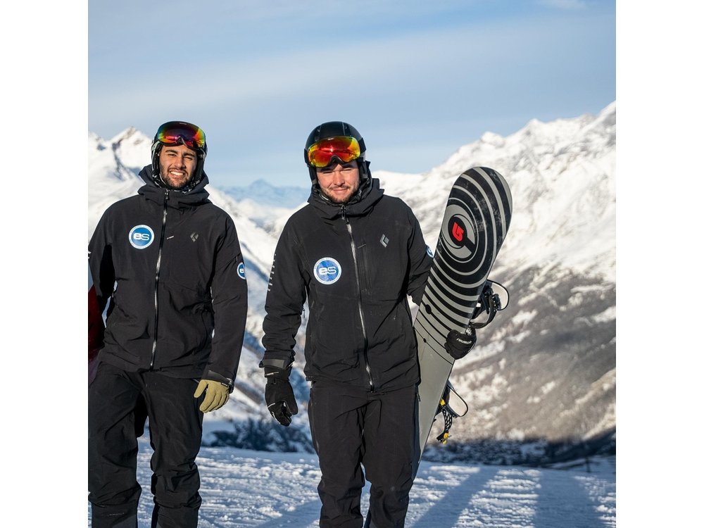 Full Day Private Snowboarding Lesson in Zermatt