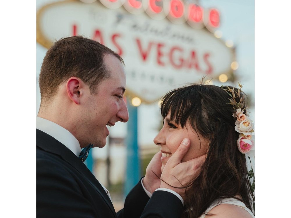 Personal Travel and Vacation Photographer Tour in Las Vegas