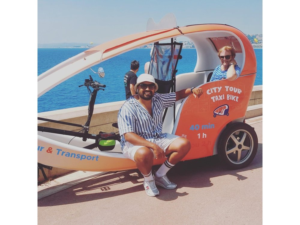 Private and Guided Velotaxi Tour in Nice 2h30