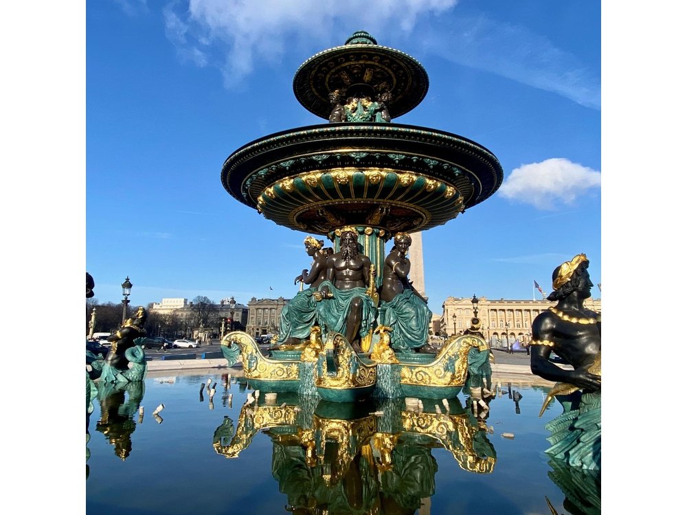 Paris Full Day Live Guided Tour, Eiffel Tower, Louvre, Montmartre