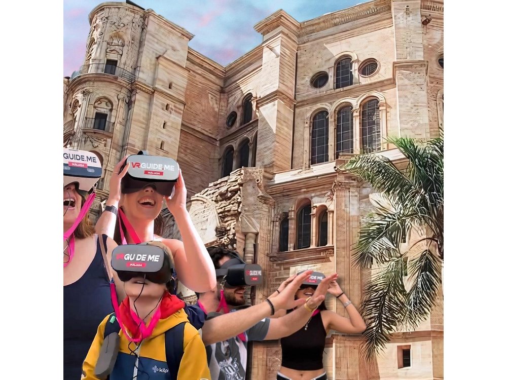Malaga Tour with VR Stops: Alcazaba, Roman Theatre, Picasso &more