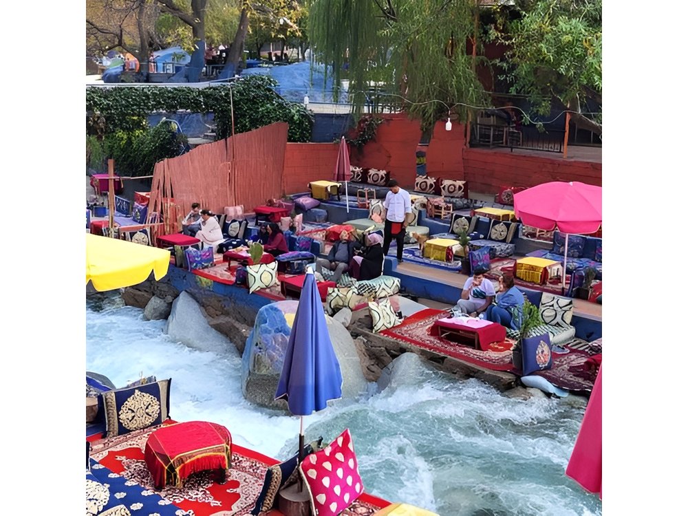 Marrakech : shared trip to ourika valley with guide & lunch