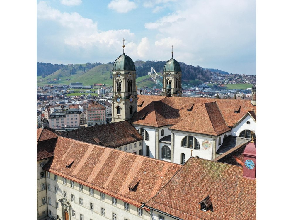 Rapperswil, Cheese, and Lindt Home of Chocolate from Zurich
