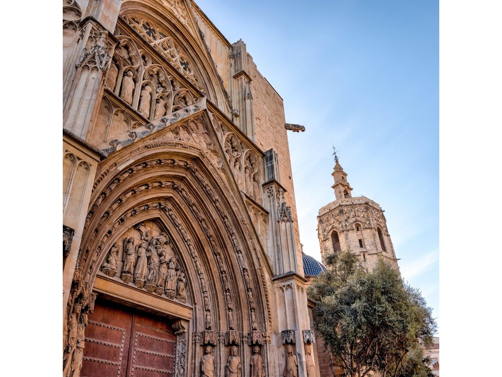 Guided Tour of the Historic Center of Valencia