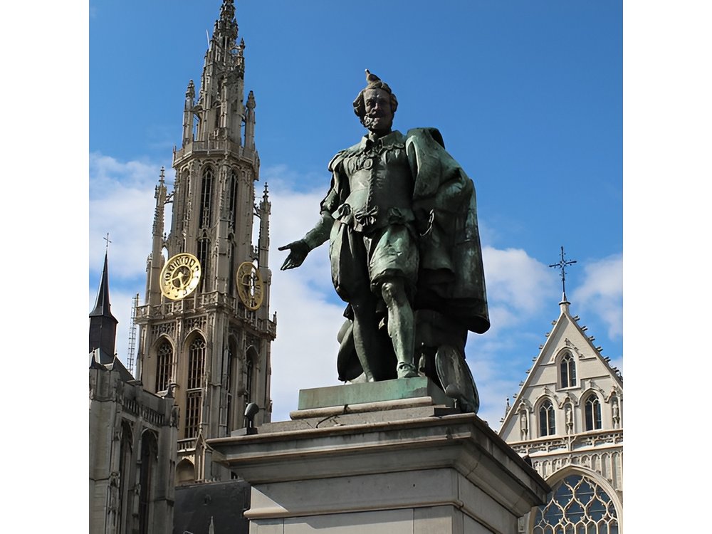 Private Sightseeing tour to Antwerp and Brussels from Amsterdam