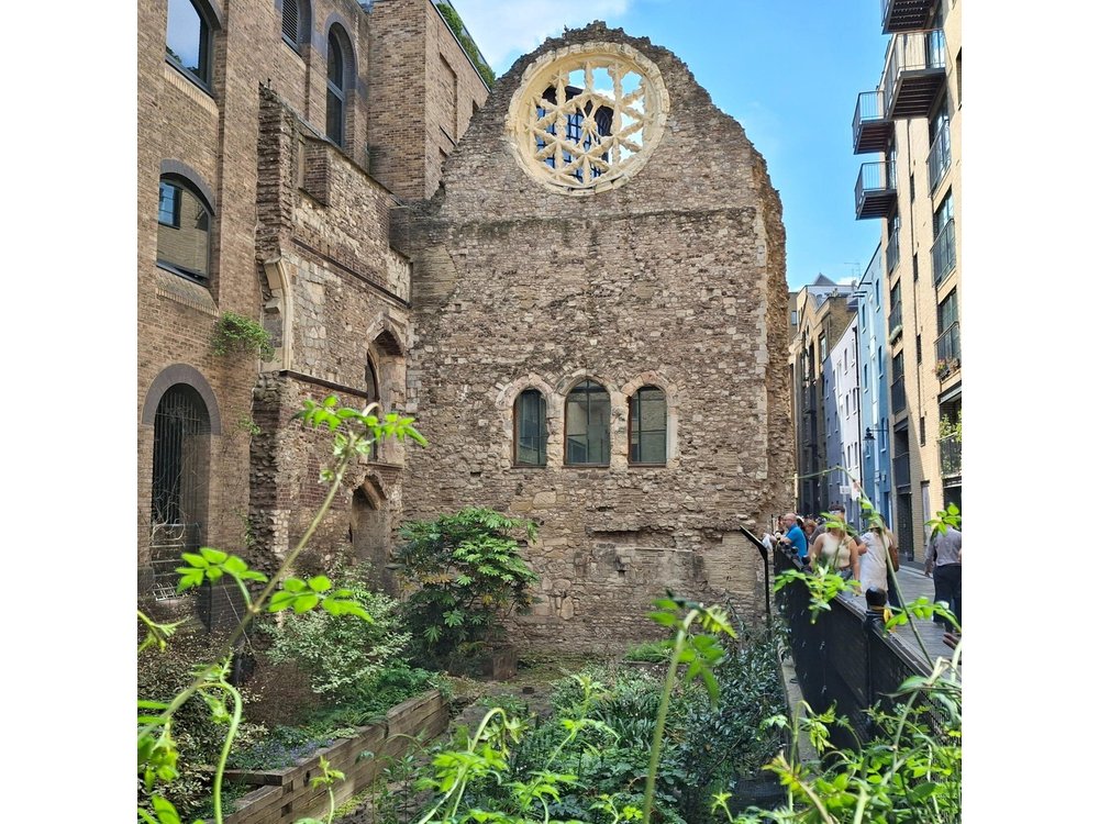 Medieval History Walking Tour from The Tower of London