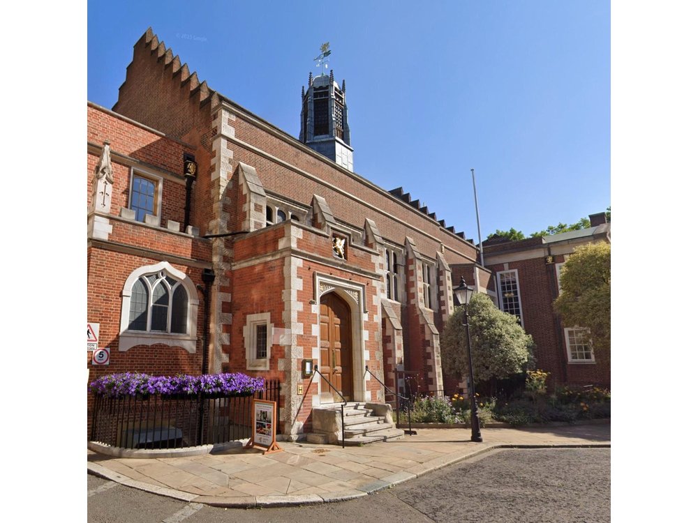 Thomas Cromwell’s Wolf Hall Tudor London Walking Tour