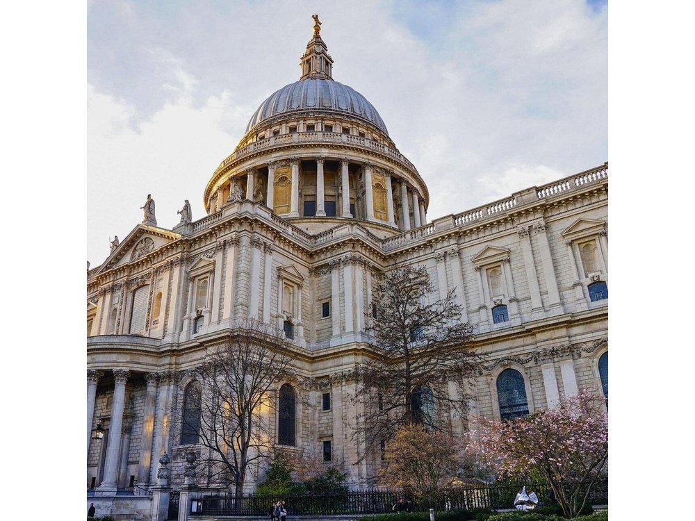 London Blitz Walking Tour: Explore City of London Wartime History