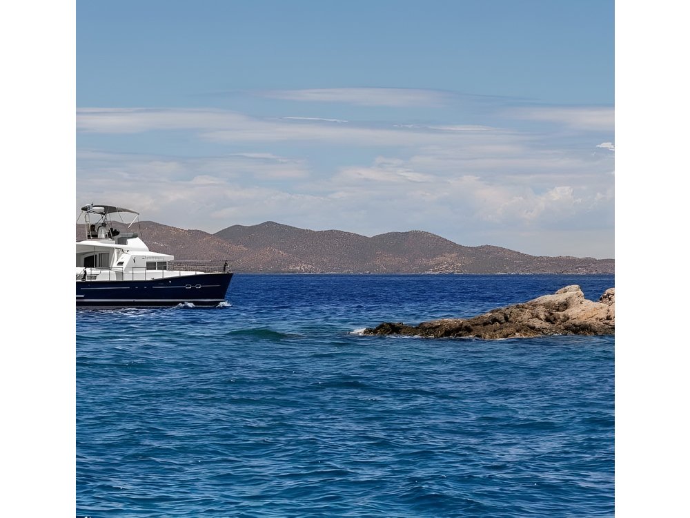 Milos Private Half Day Cruise around Milos