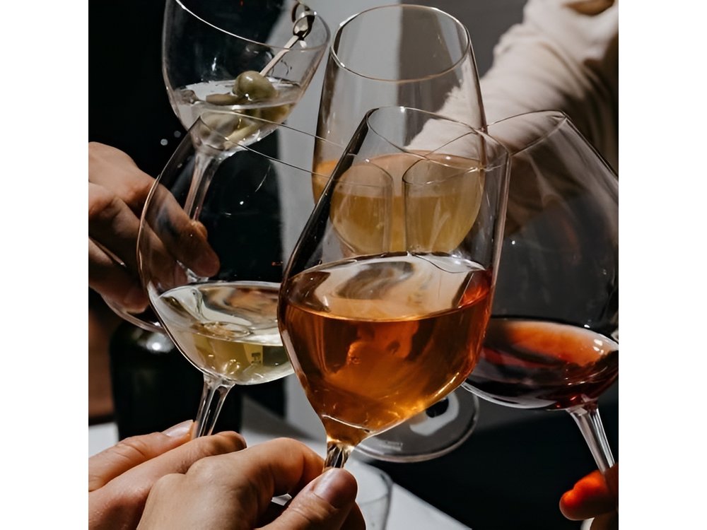 Exclusive Gdańsk Wine Tour with Polish Wine Tastings