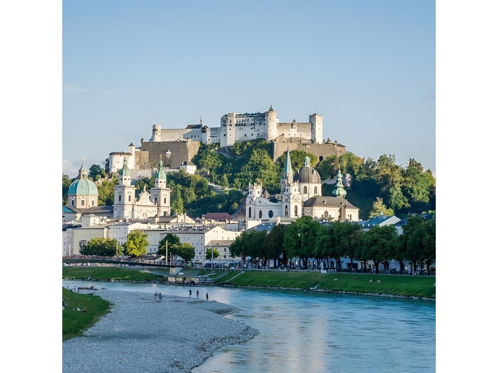 Munich to Eagle’s Nest and Salzburg a Private Day Trip