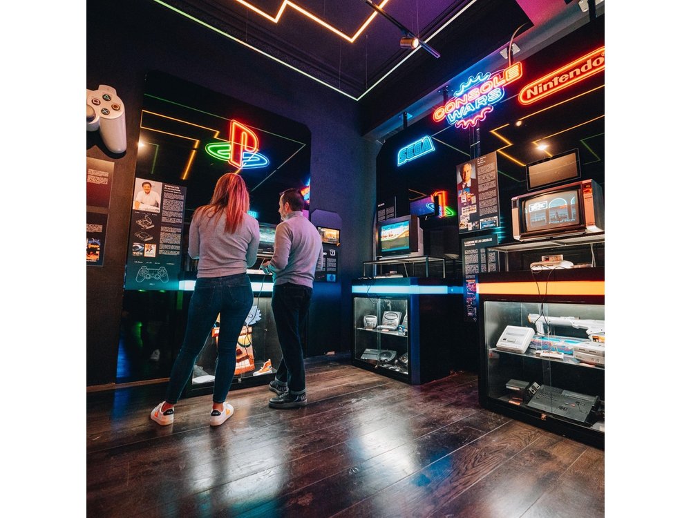 Madrid : Unique experience at OXO Video Game Museum