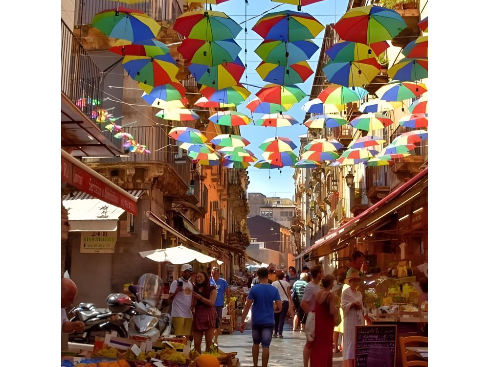 "Walking Through Catania : Streets, Insights & Delicious Bites"