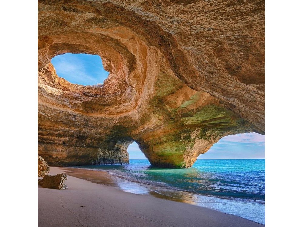 Day Trip from Lisbon to Algarve, Benagil, Lagos with Boat Option